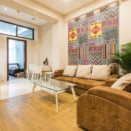 Sweet Home Apartment Tbilisi Luaran gambar